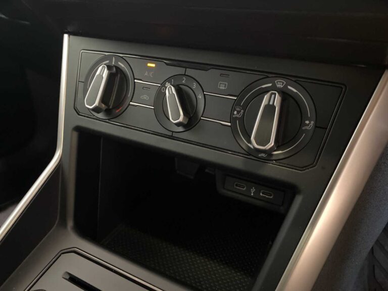 4e52540b-8a3e-424d-8974-ac5df4a88ee6