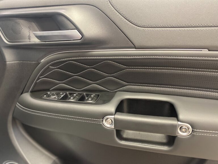 89d54f94-0c70-40ff-882b-8f7313726b76