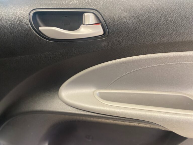 9fc565e0-1f39-4481-9a98-afebc0fd2813