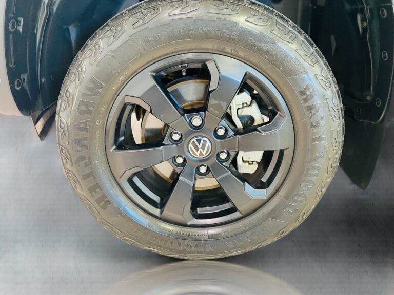 c2b295b6-de25-4e53-b0e5-4d657e134924