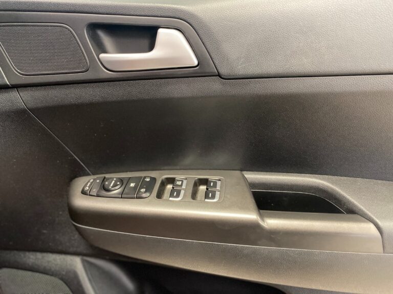 e7664de6-a423-4a5a-854c-6df953929d91