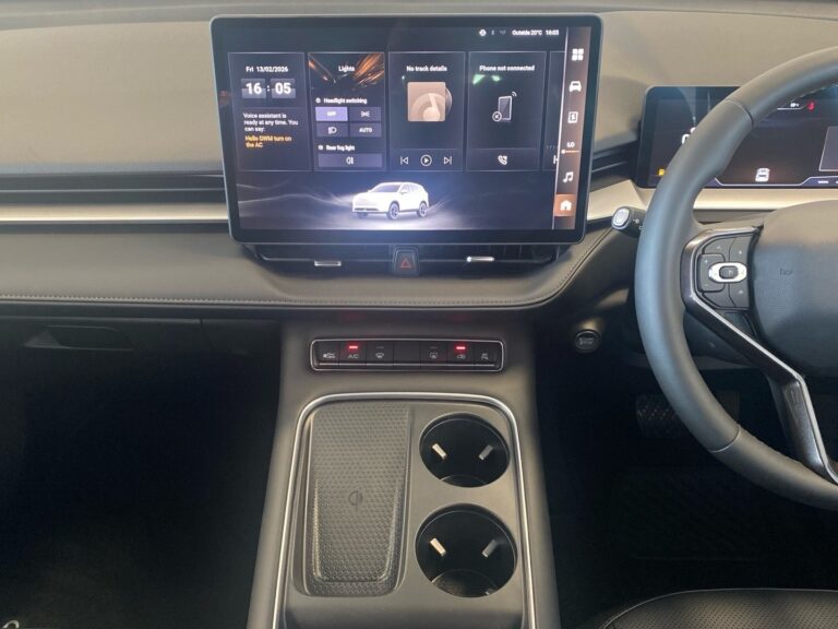 3aff77fe-73a1-4d79-8ea0-cce1d88c7e5c