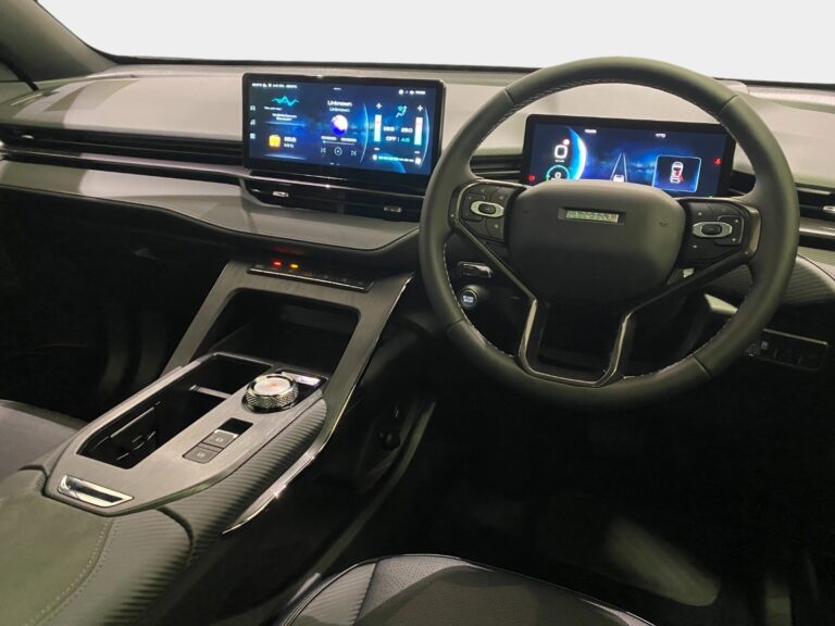 937d01bd-e0fb-44df-9ec7-06edaf782d91