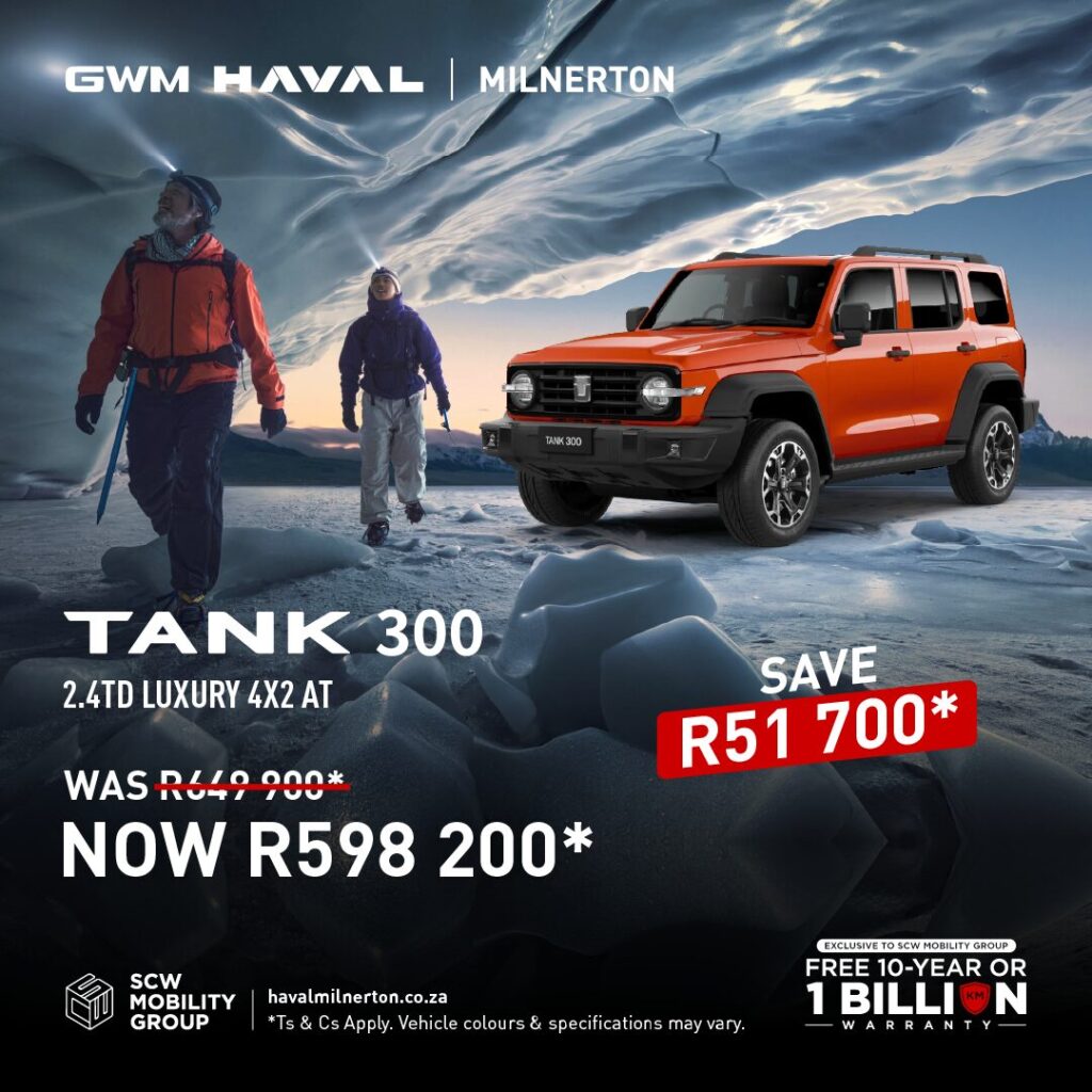 Tank 300 2.4TD Luxury 4x2 AT now R598 200*