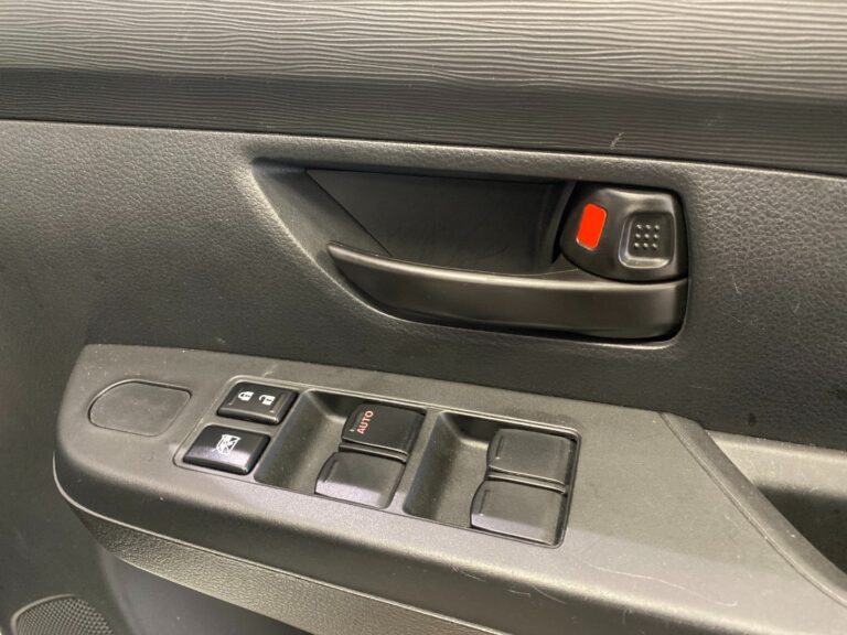 cb751e77-33d9-4081-ab9c-9a6ada365ae4