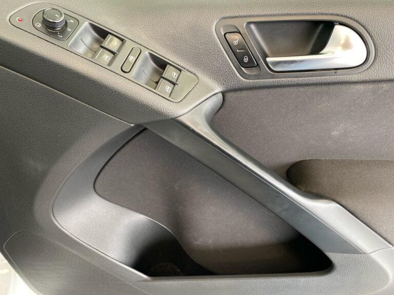 1e513c9c-eee3-4e03-9466-34891e459c3a