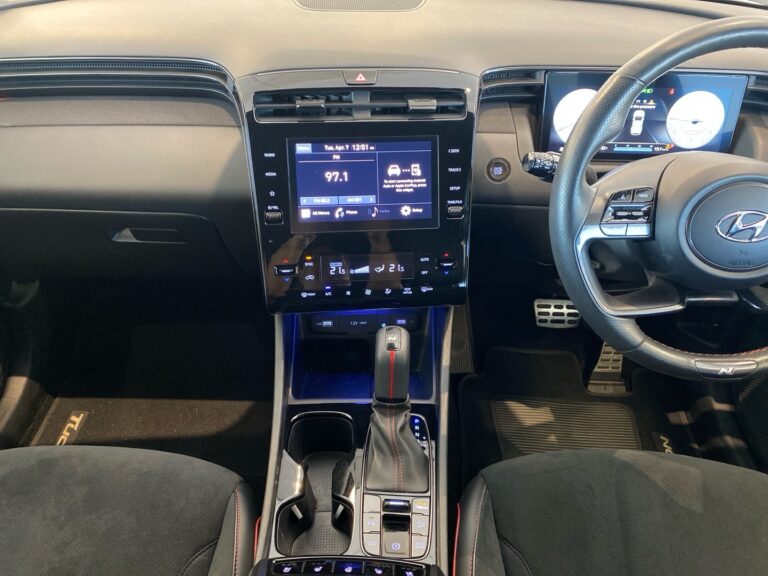 300ec2a2-6c68-4a2e-9a94-e103bfbba70d