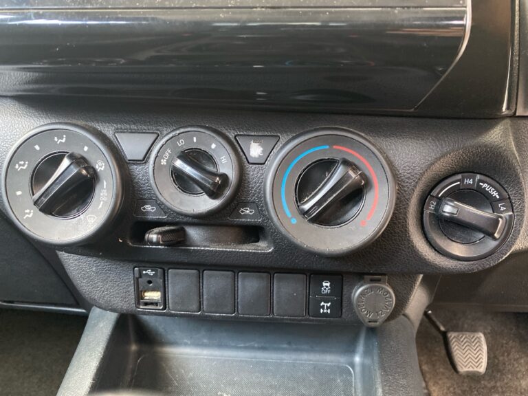 496b07c6-fd0f-485d-8989-68b156fbb424