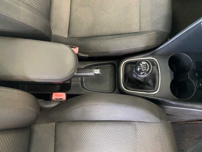 5a813b01-92e3-4008-9041-58a75ae97b49