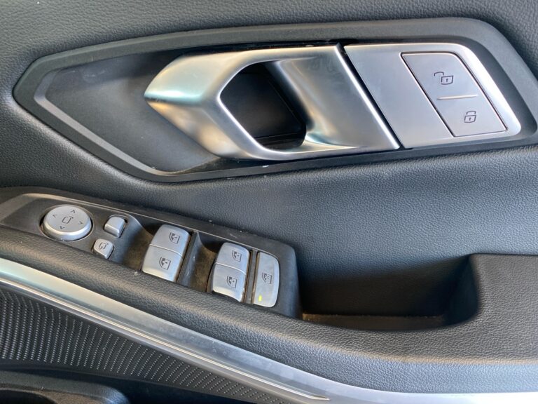 6a86f535-103c-42fc-9b71-74f37889b04d