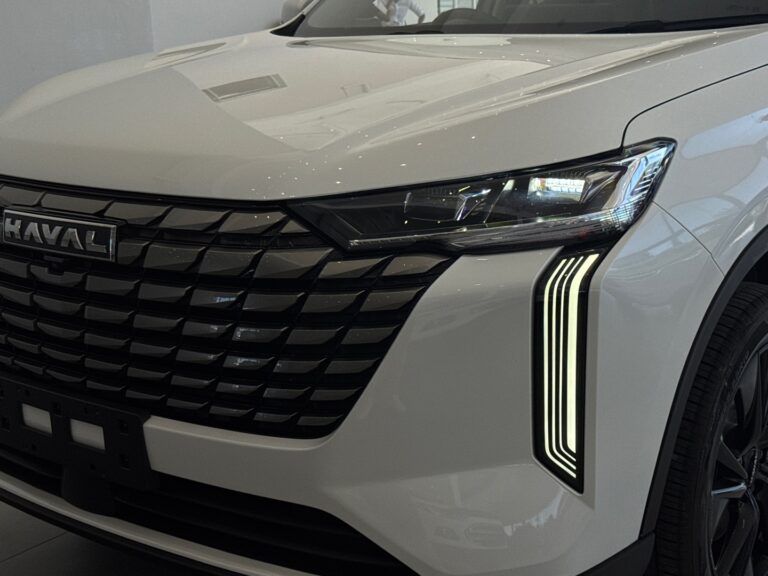 9cf3d8de-42b6-4ba7-9b98-fafeeb5d213a