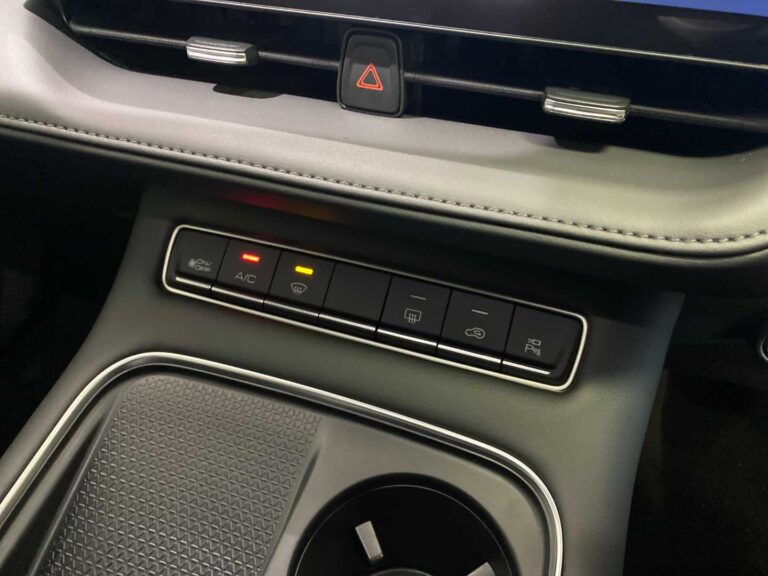 a7370fe0-5cbe-4caf-a31a-e6b05a055e9b