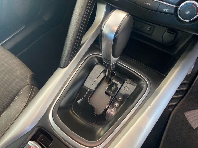 b2c5ea80-cf3a-4d62-a796-1e4276051272