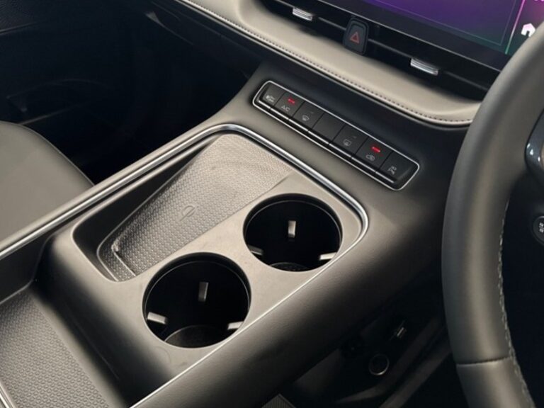 b5ce7eaa-51ea-4a72-9e4d-2b84af6b2e9f