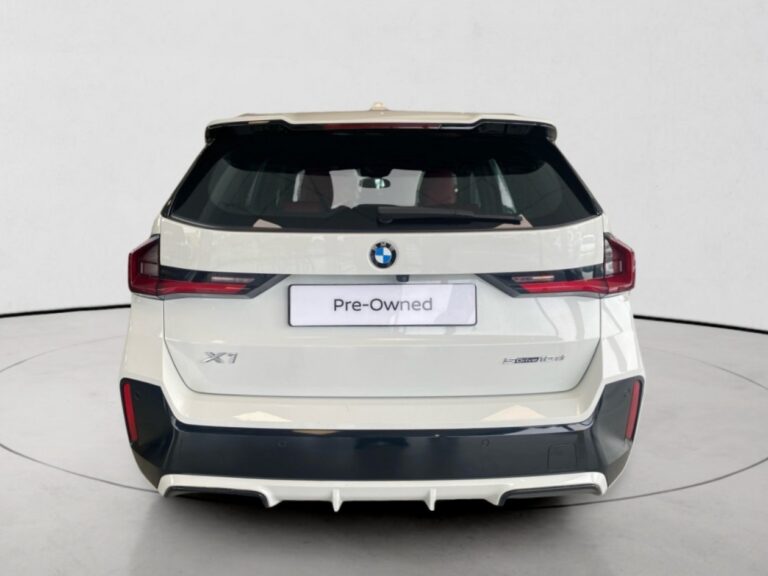 bc1b0b33-0644-4fe0-9e22-5a1b9a6f615a