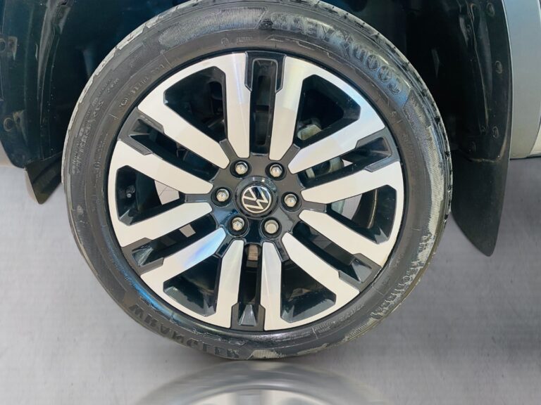 c1afd7a5-4256-4212-9a93-22b0ab0742f1