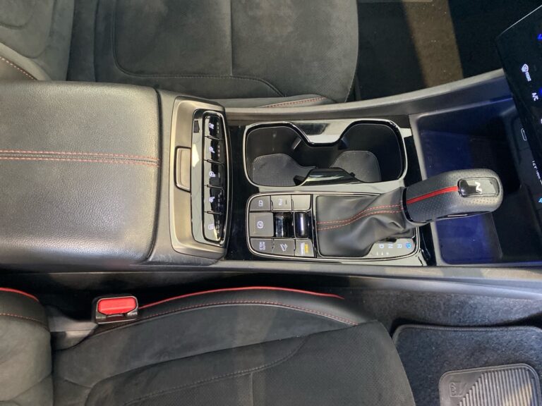 c4567c43-eea2-4280-b513-13d97f5ad73b