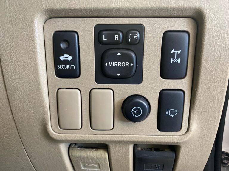 d94ee91c-d150-41e9-82a1-16eb3fa4b267