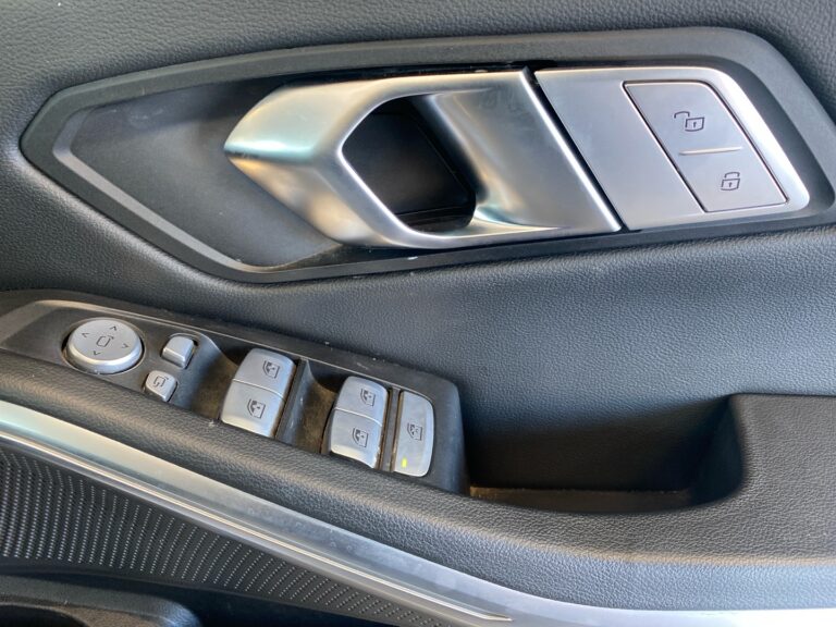 db99d2e7-fee5-430e-8cae-80d4070d397e